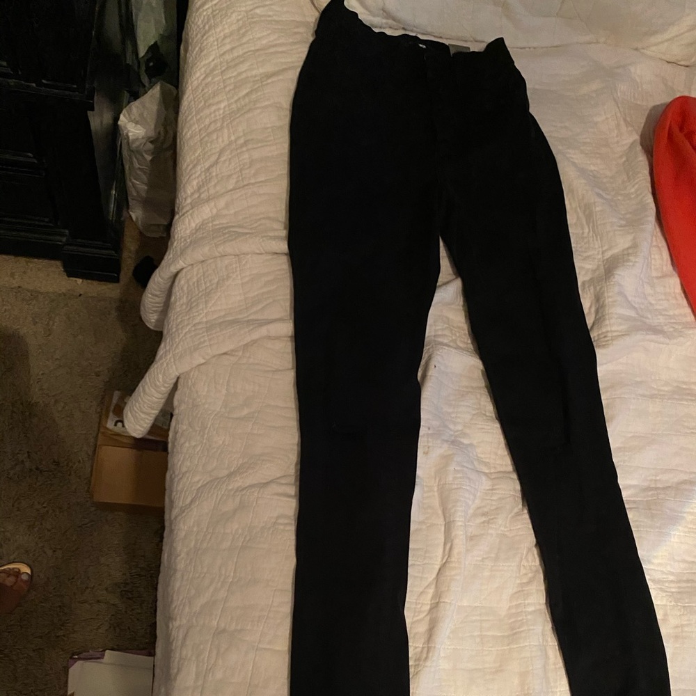 Black high waisted skinny jeans